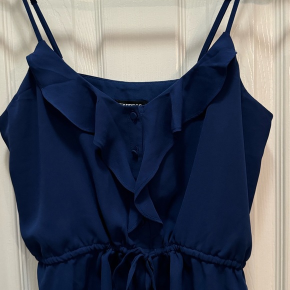 Express  top - Picture 2 of 13